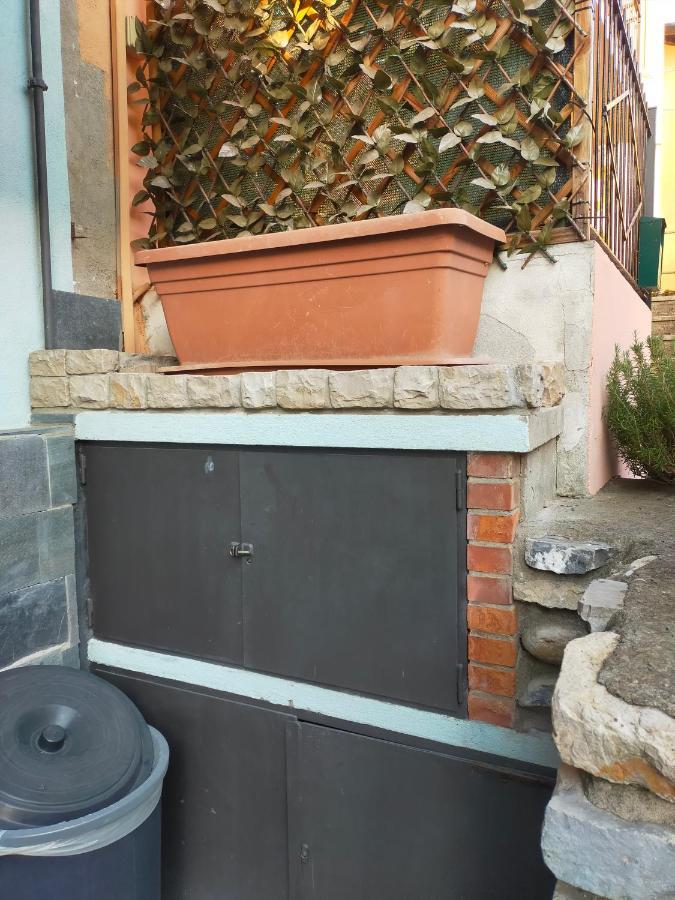 Cute Little Flat With View, 20 Mins To Bgy Airport Apartment Pradalunga Екстериор снимка
