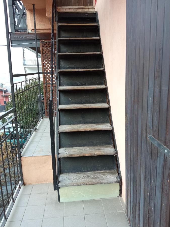 Cute Little Flat With View, 20 Mins To Bgy Airport Apartment Pradalunga Екстериор снимка